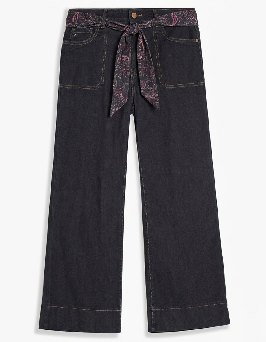 Robie Flare Jeans