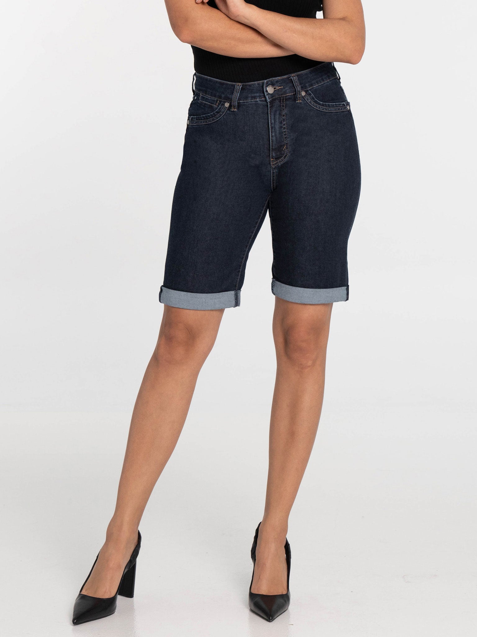 Erika Bermuda (8262652363004)
