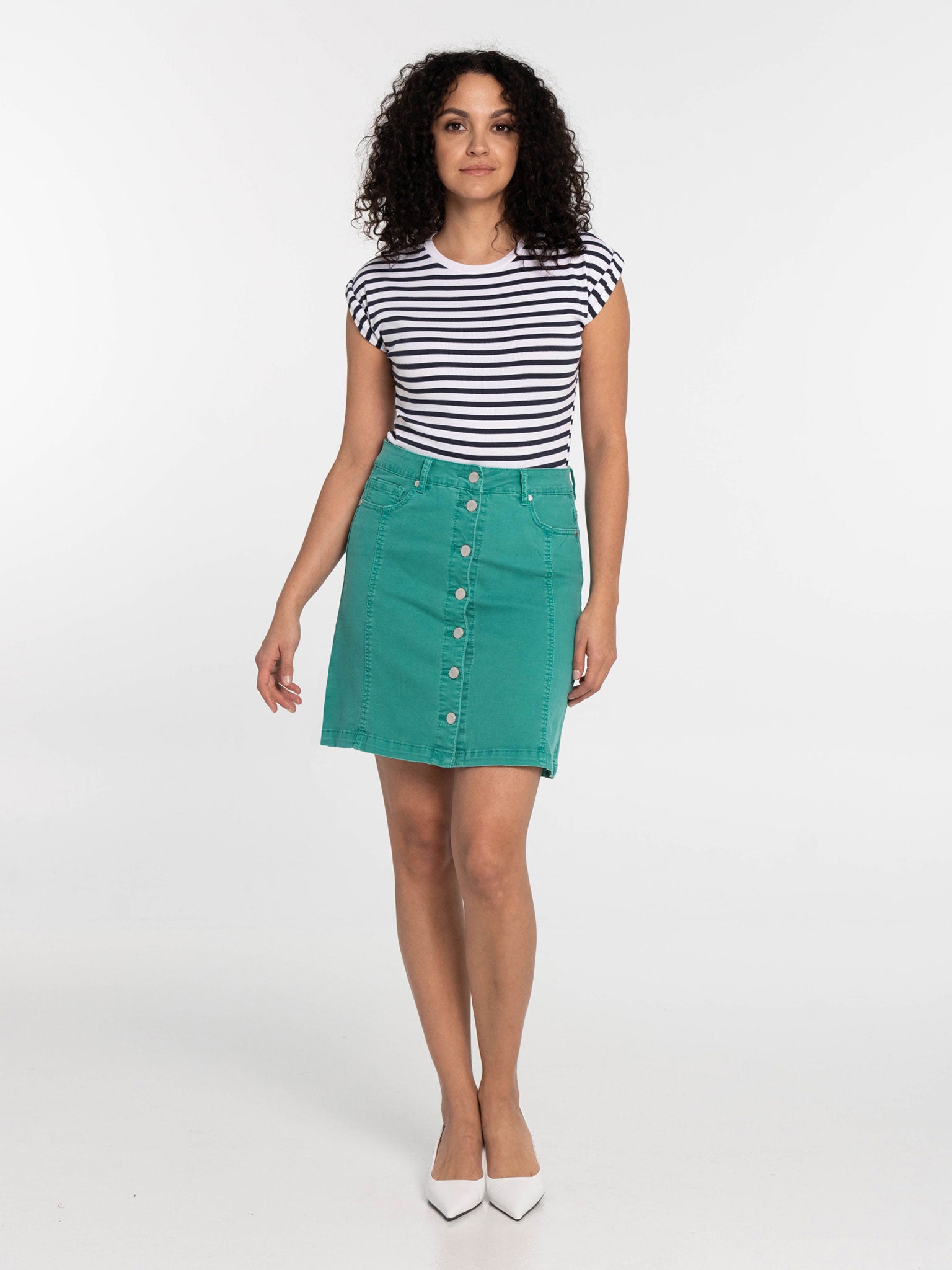 Simone (8262694338812)