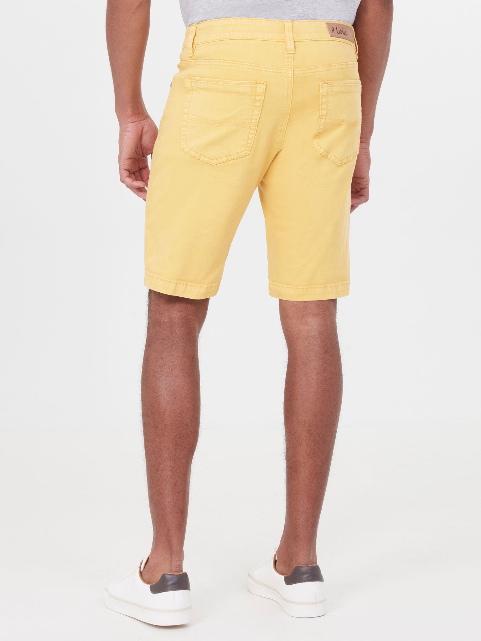 Dennis Jaune (7560492089596)