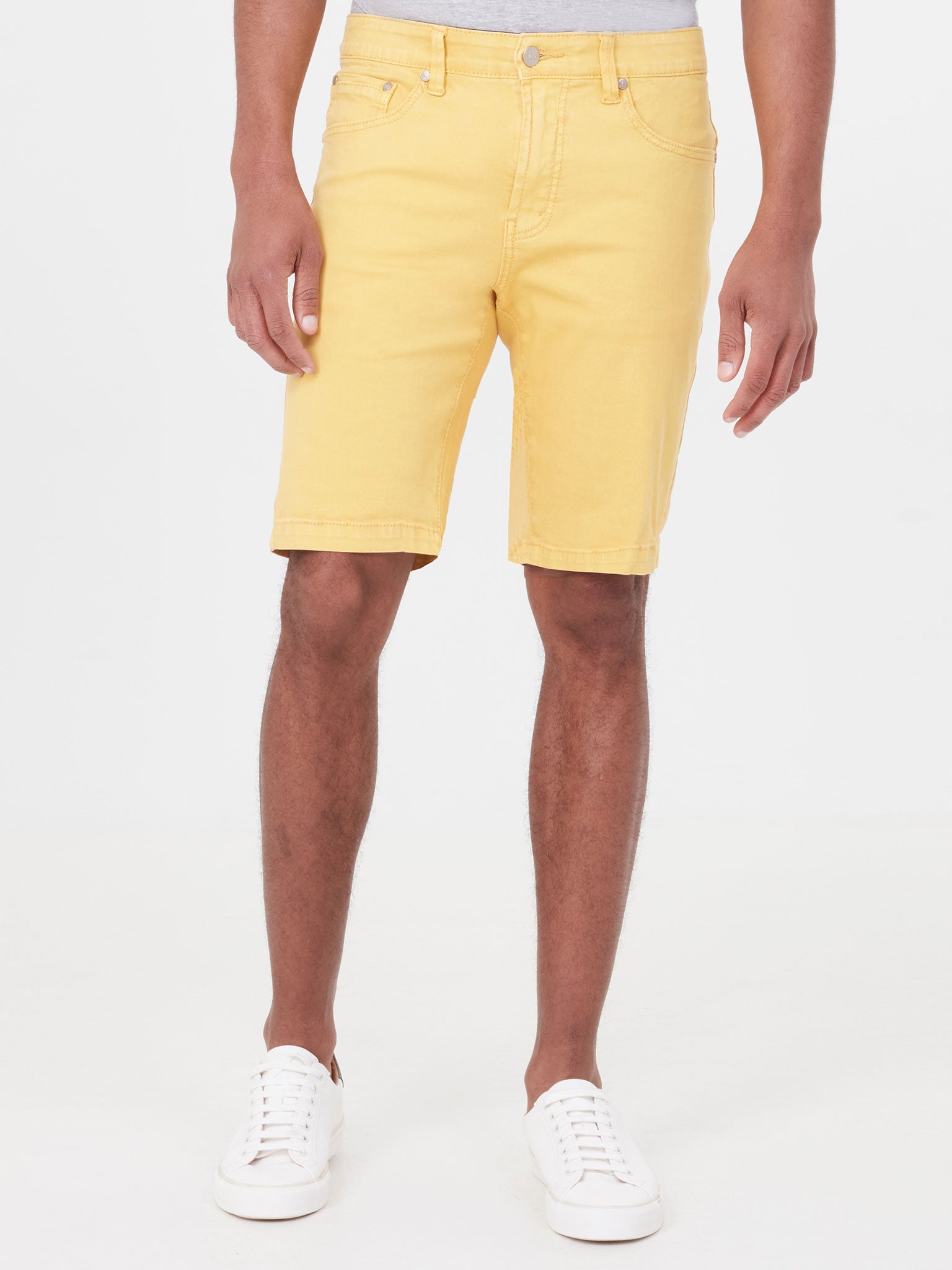 Dennis Jaune (7560492089596)