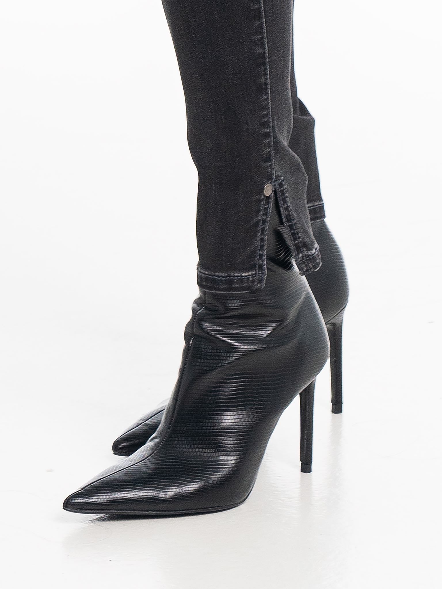 Erika Ankle (7853821755644)