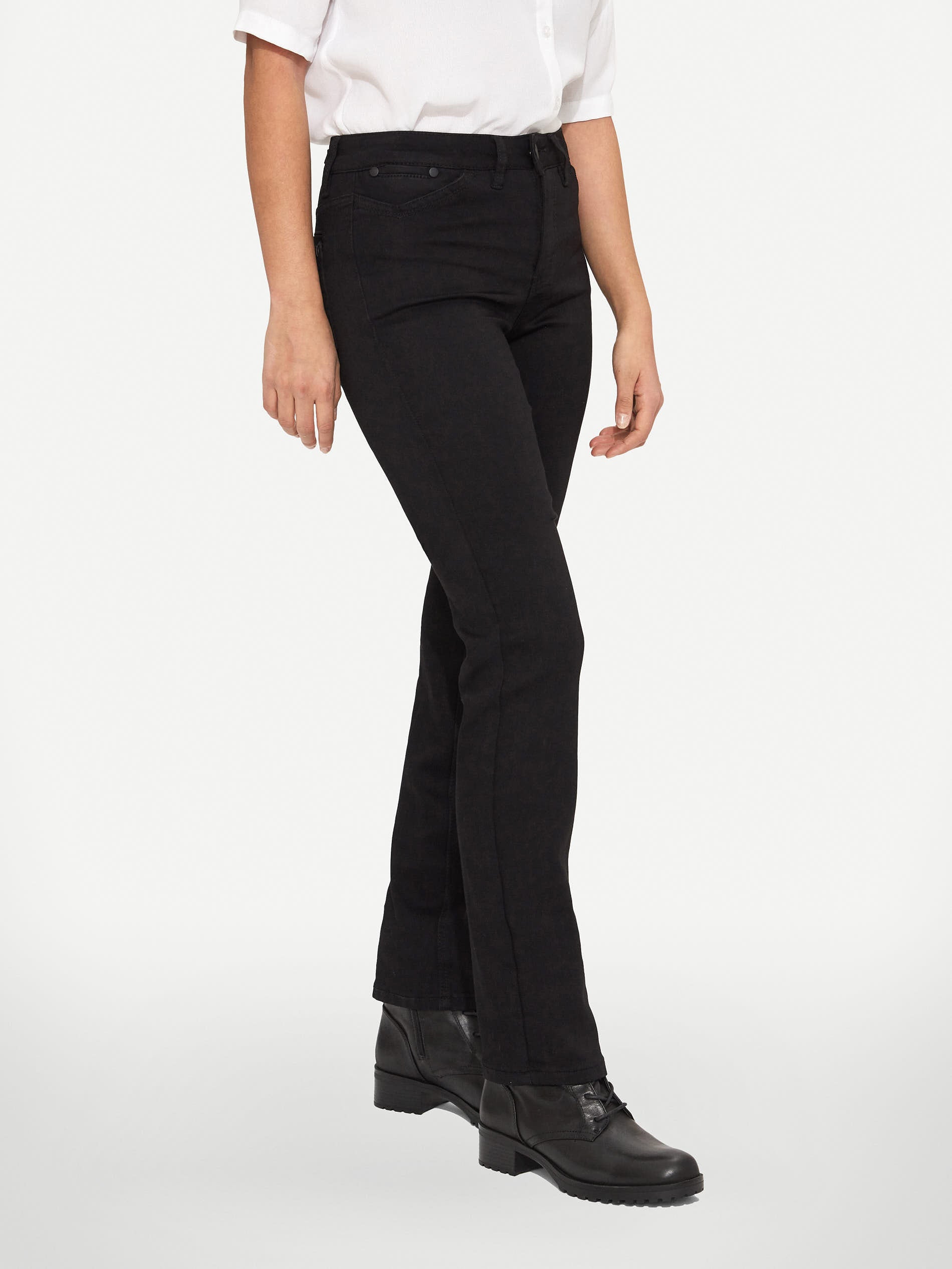 BLACK (6113742454960)